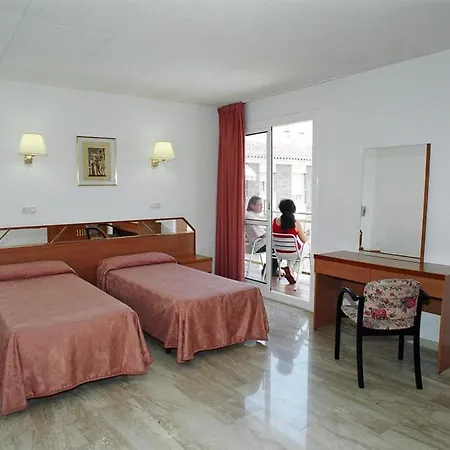 Cleopatra 4* Льорет-де-Мар