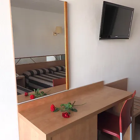 Cleopatra Hotel