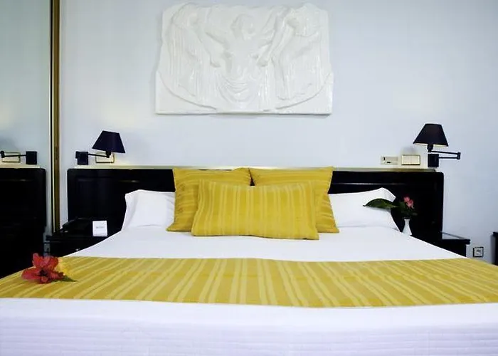 Hotel Cleopatra Lloret de Mar