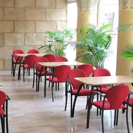 Cleopatra 4* יורט דה מאר